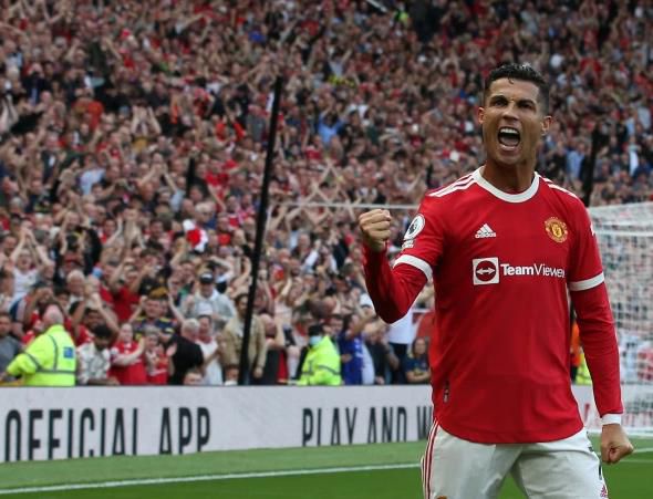 壮汉被绑在机器上榨精